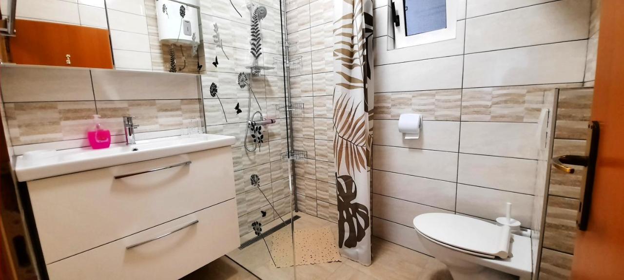 Apartment Miroslav Krk Town Εξωτερικό φωτογραφία