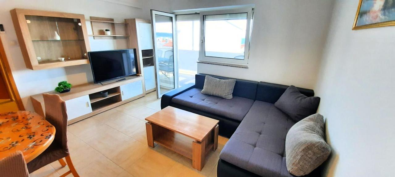 Apartment Miroslav Krk Town Εξωτερικό φωτογραφία
