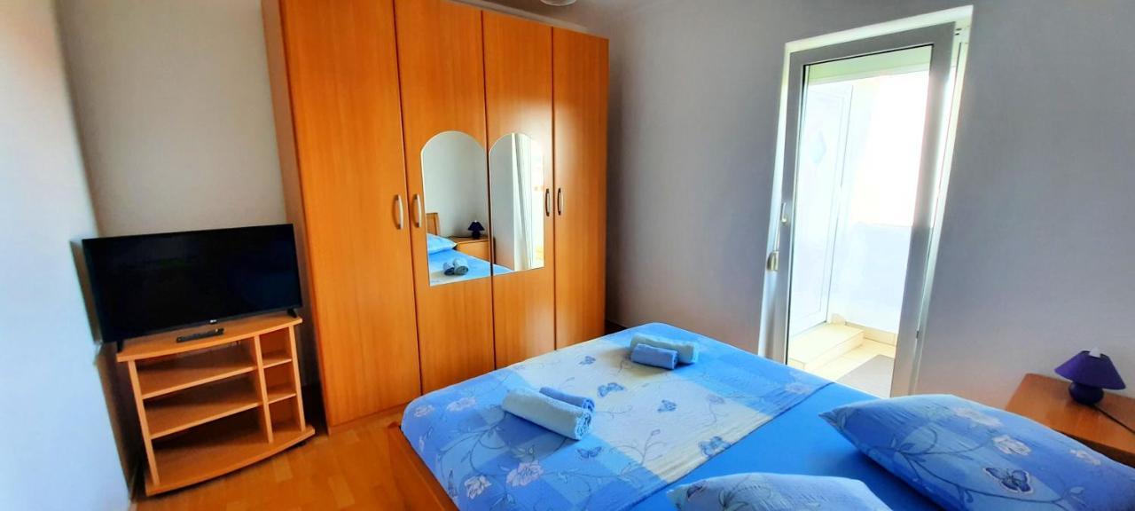 Apartment Miroslav Krk Town Εξωτερικό φωτογραφία